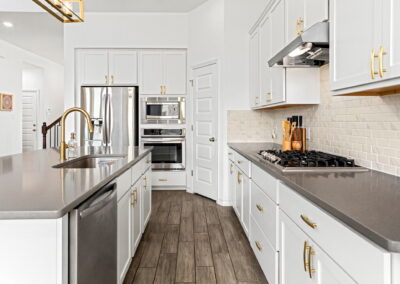 11114 Mill Park - kitchen view